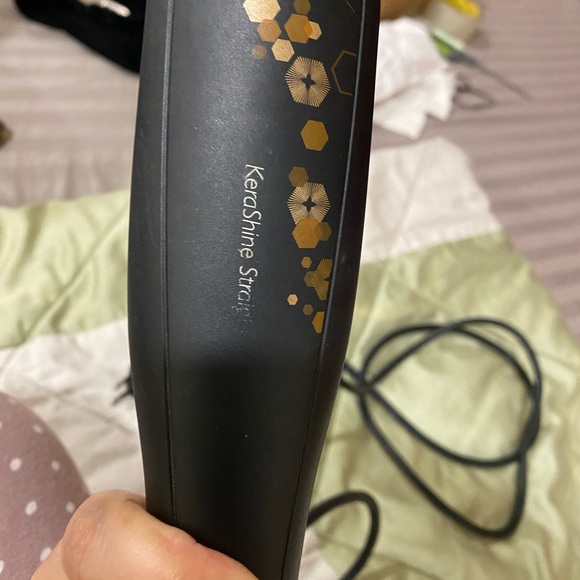 Philips kera shine straightner. - Picture 2 of 4